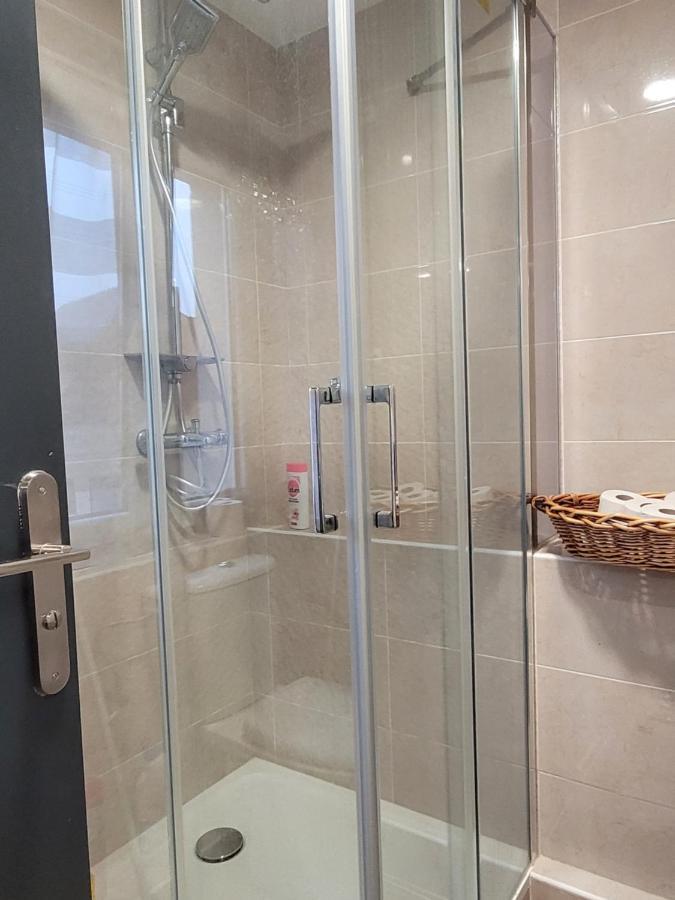 Coquet Appartement A 15Mn De Paris Et 10 Mn De Stade De France, Wifi, Netflix, Groslay Zewnętrze zdjęcie