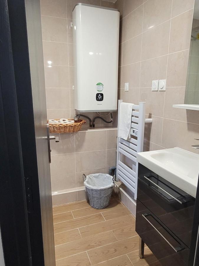 Coquet Appartement A 15Mn De Paris Et 10 Mn De Stade De France, Wifi, Netflix, Groslay Zewnętrze zdjęcie