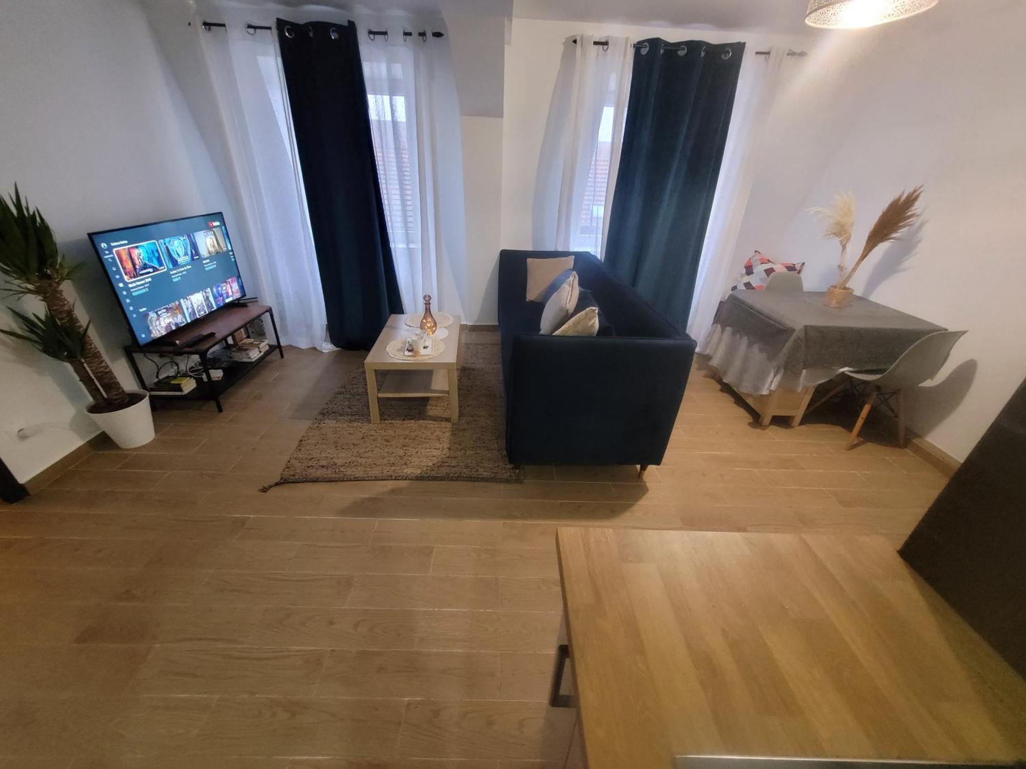 Coquet Appartement A 15Mn De Paris Et 10 Mn De Stade De France, Wifi, Netflix, Groslay Zewnętrze zdjęcie