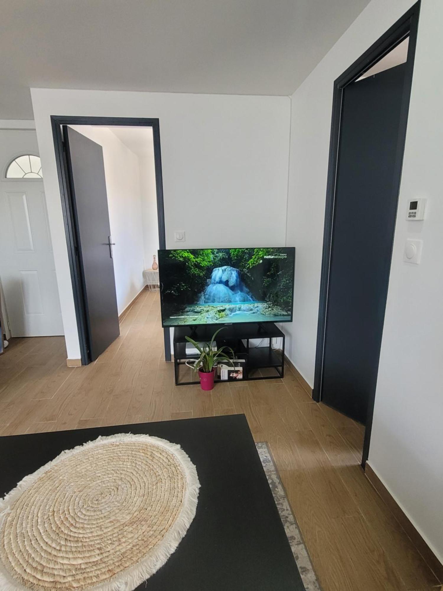 Coquet Appartement A 15Mn De Paris Et 10 Mn De Stade De France, Wifi, Netflix, Groslay Zewnętrze zdjęcie