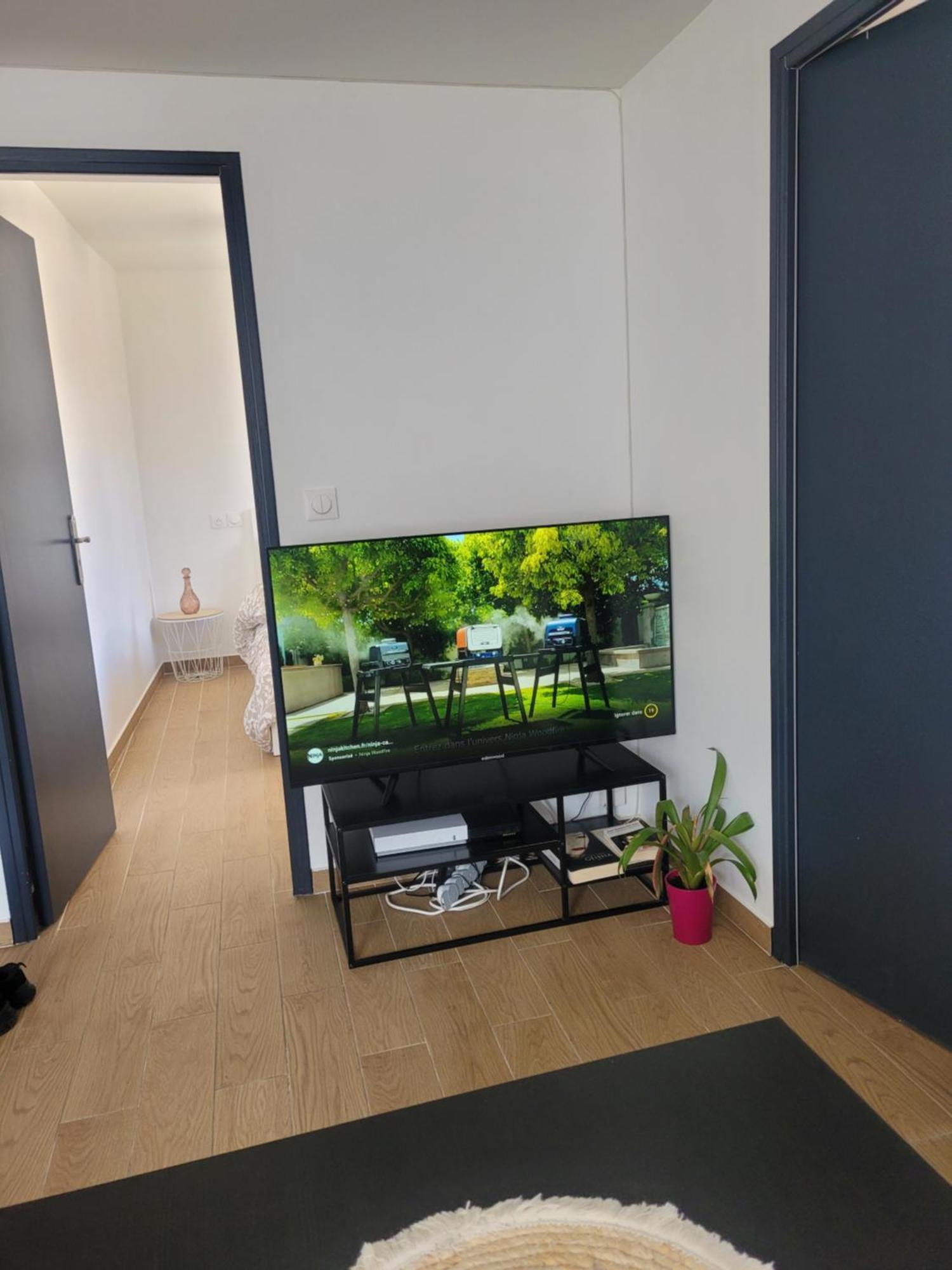 Coquet Appartement A 15Mn De Paris Et 10 Mn De Stade De France, Wifi, Netflix, Groslay Zewnętrze zdjęcie