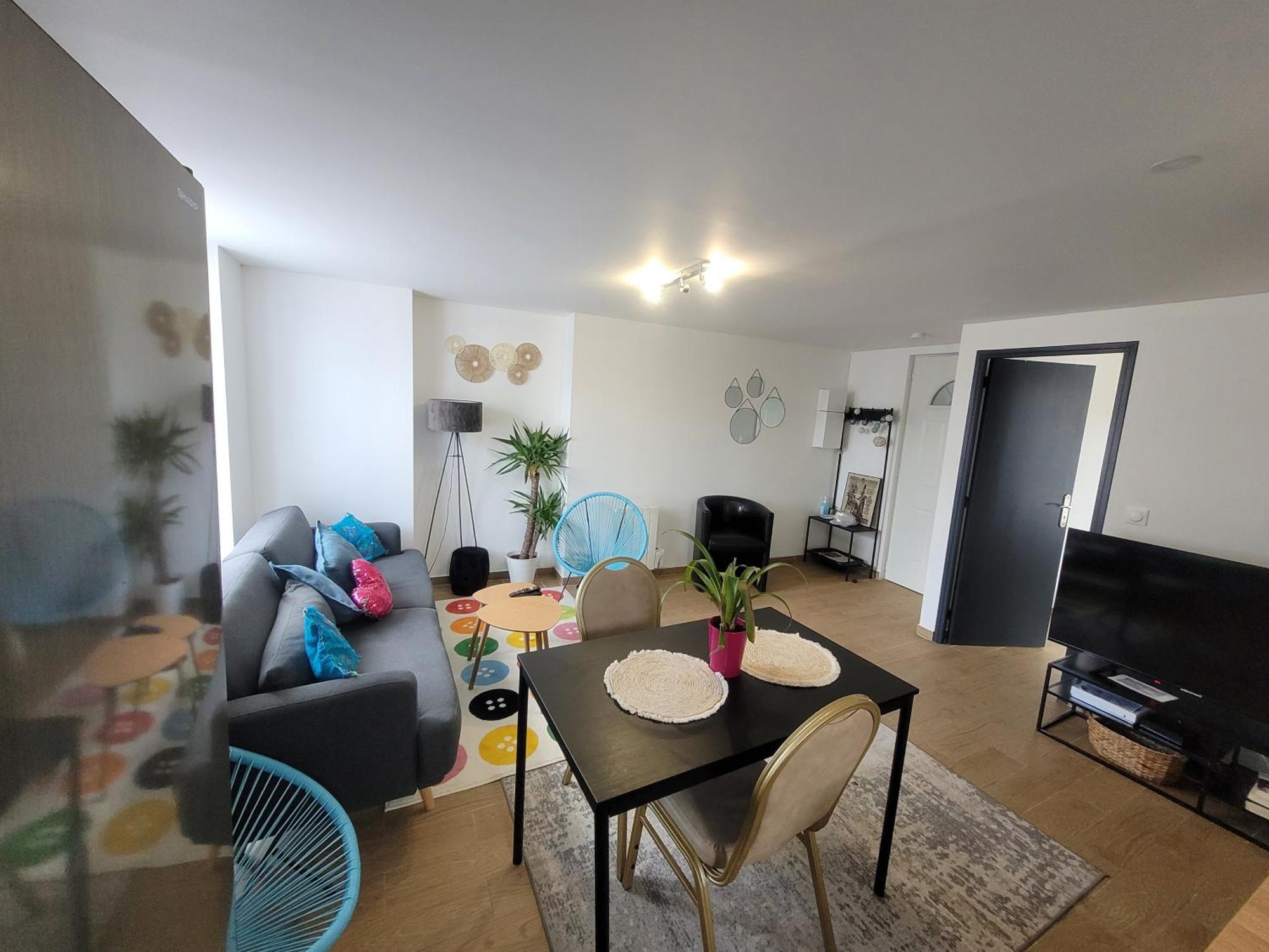 Coquet Appartement A 15Mn De Paris Et 10 Mn De Stade De France, Wifi, Netflix, Groslay Zewnętrze zdjęcie